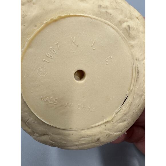 Vintage Realistic Play Food MTC Toasted Whole English Muffin 1987 - Picture 4 of 7